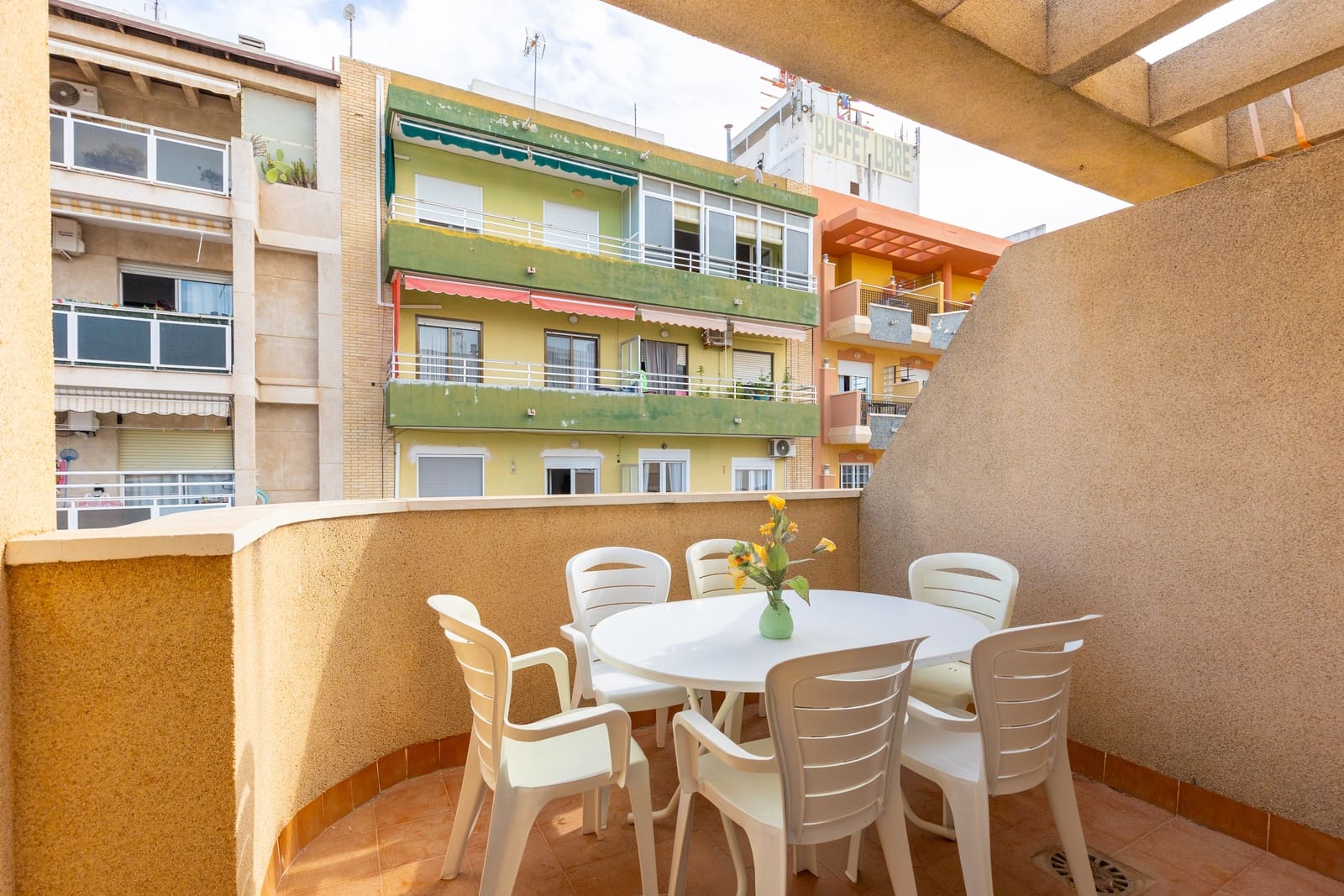 3 soveværelse Lejlighed til salg i Torrevieja - € 179.000 (Ref: 10133516)
