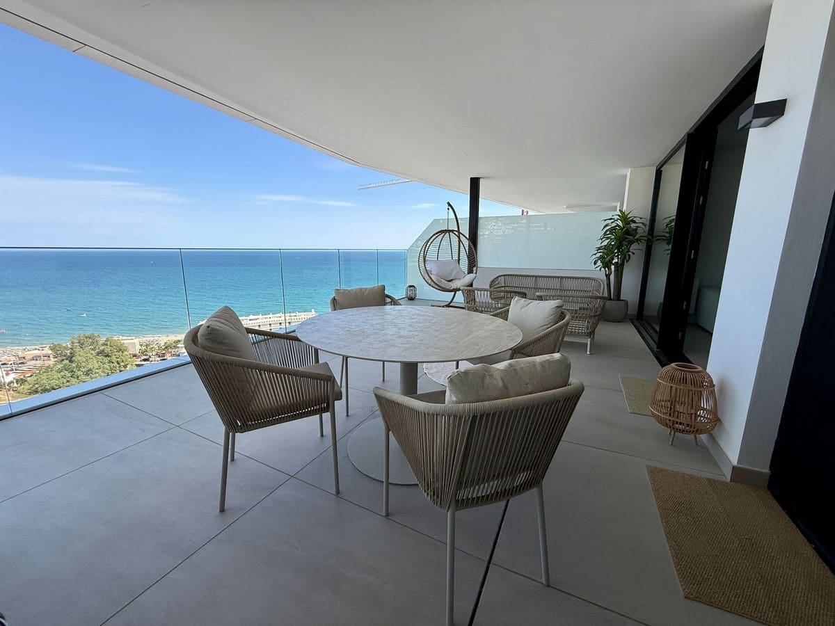 2 sovrum Lägenhet till salu i Fuengirola med pool garage - 994 000 € (Ref: 10133519)