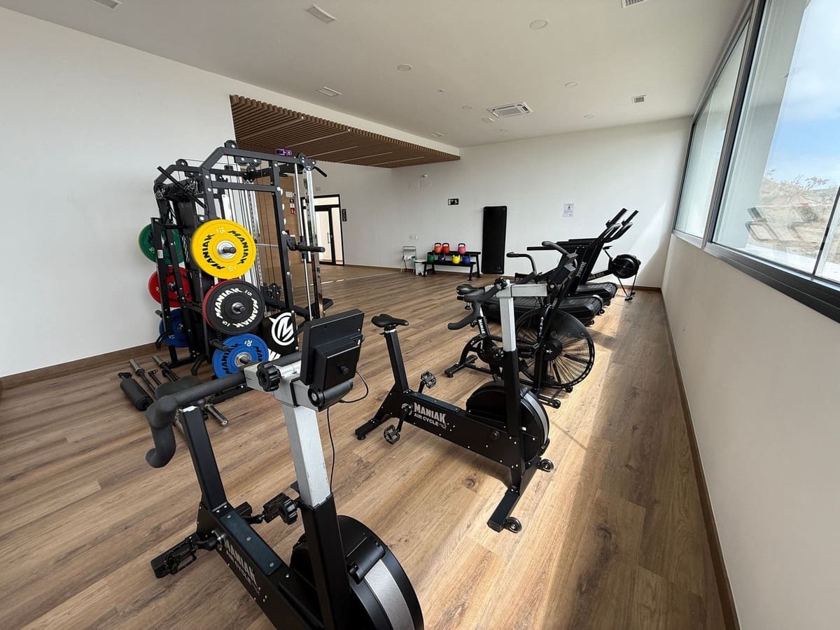 2 sovrum Lägenhet till salu i Fuengirola med pool garage - 695 000 € (Ref: 10133520)