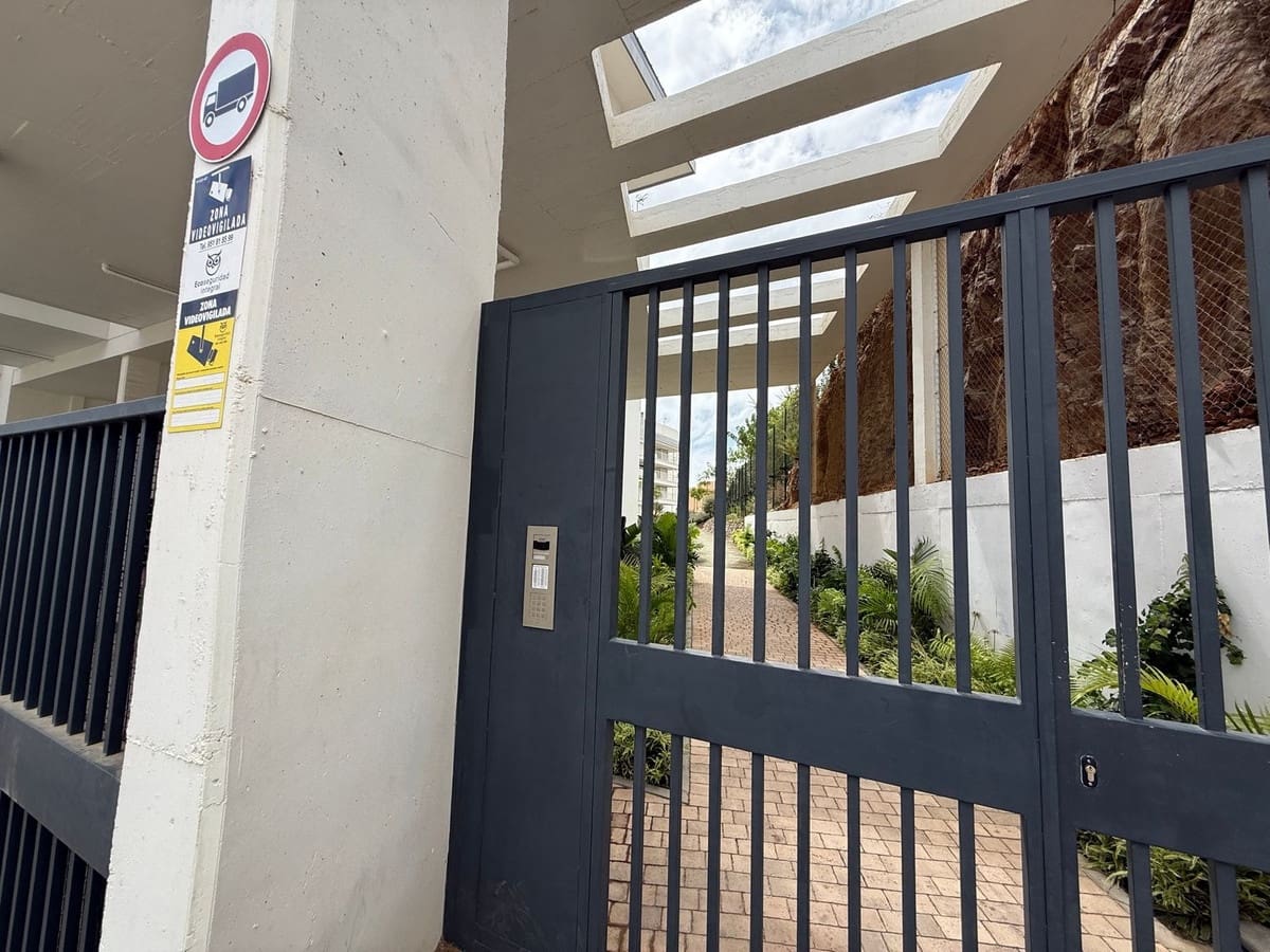 2 sovrum Lägenhet till salu i Fuengirola med pool garage - 695 000 € (Ref: 10133520)
