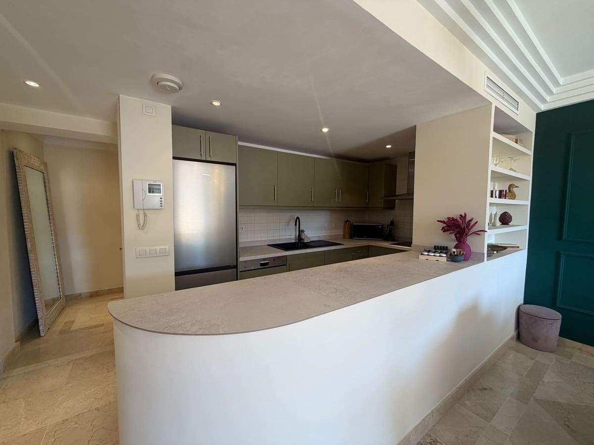 Apartamento de 3 habitaciones en Casares en venta - 549.000 € (Ref: 10145436)