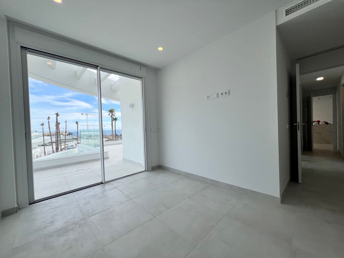 3 quarto Apartamento para venda em La Cala de Mijas com piscina garagem - 990 000 € (Ref: 10145438)