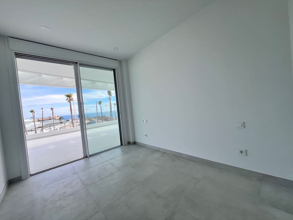 3 quarto Apartamento para venda em La Cala de Mijas com piscina garagem - 990 000 € (Ref: 10145438)