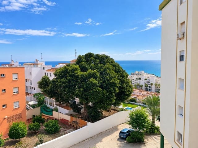 Apartamento de 3 habitaciones en Torremolinos en venta con piscina garaje - 315.000 € (Ref: 10145440)