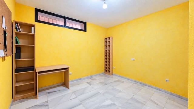 3 quarto Apartamento para venda em Bel-Air, Estepona com piscina garagem - 270 000 € (Ref: 10145441)