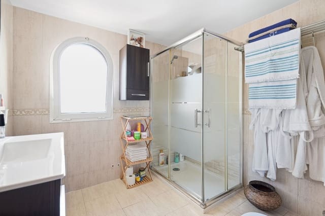4 quarto Casa em Banda para venda em Arroyo de la Miel, Benalmádena com garagem - 550 000 € (Ref: 10145447)