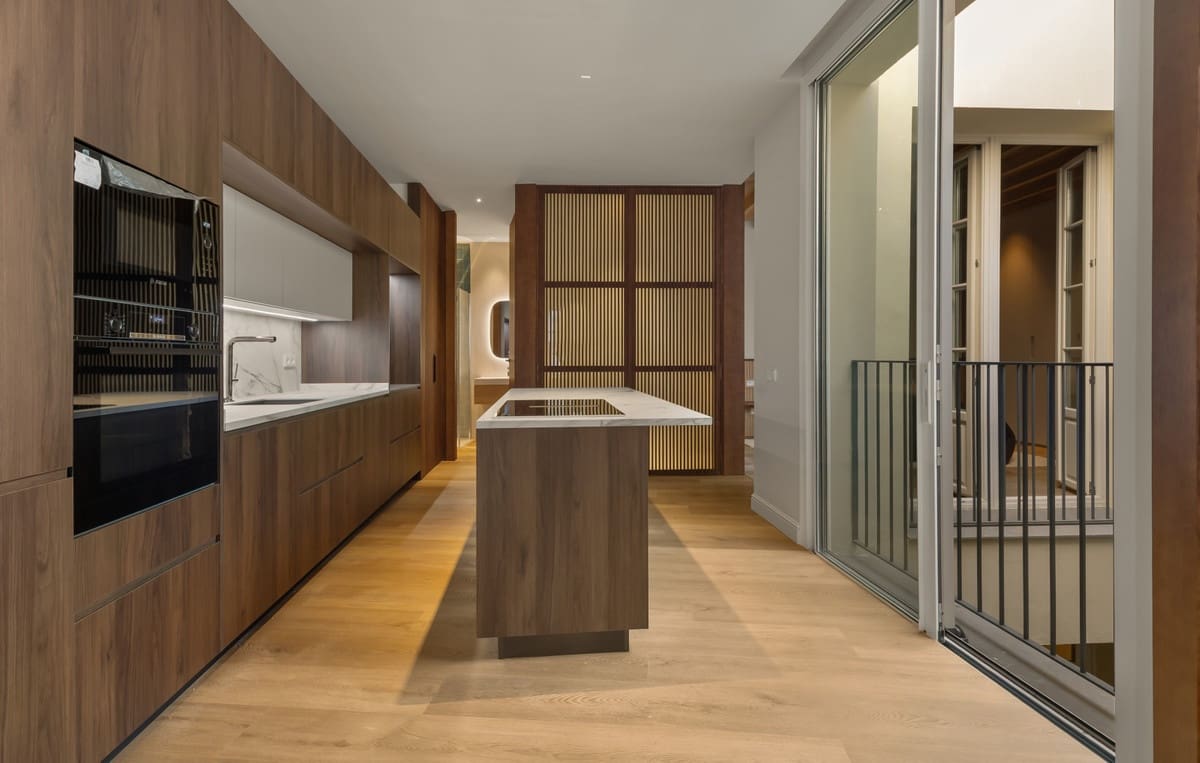 1 slaapkamer Appartement te koop in Malaga stad met zwembad - € 650.000 (Ref: 10145452)