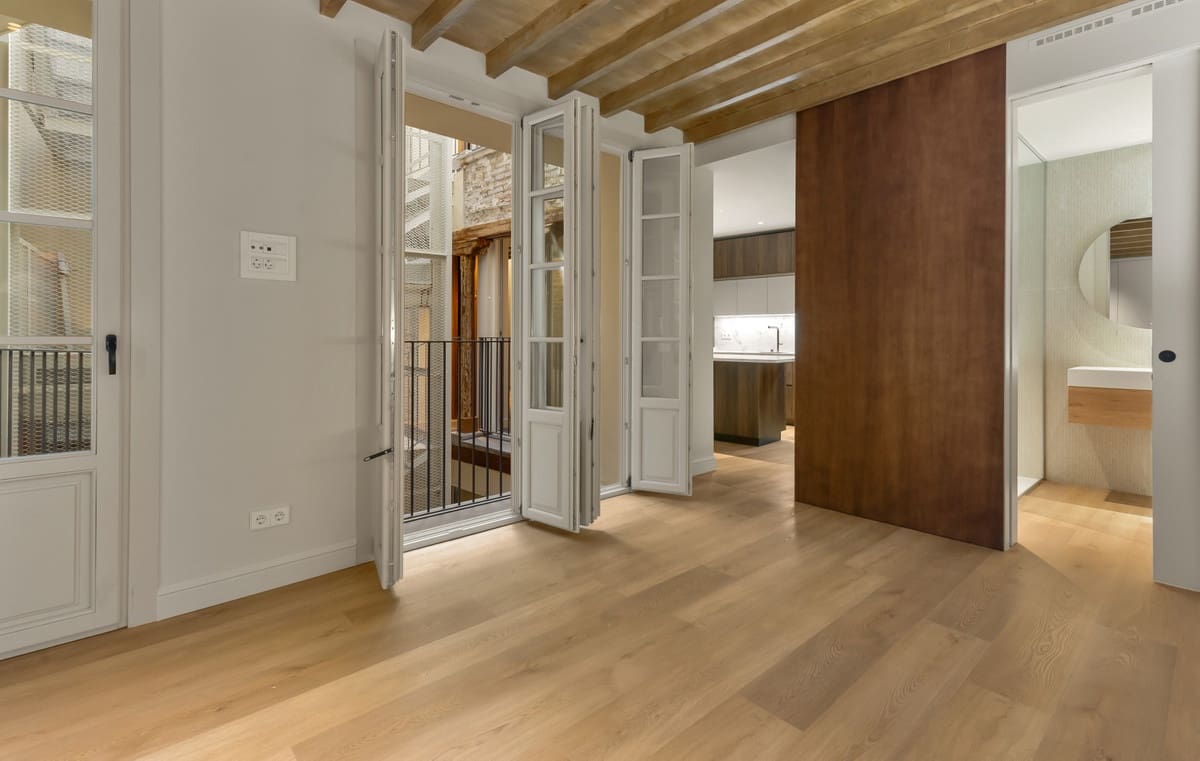 1 slaapkamer Appartement te koop in Malaga stad met zwembad - € 650.000 (Ref: 10145452)
