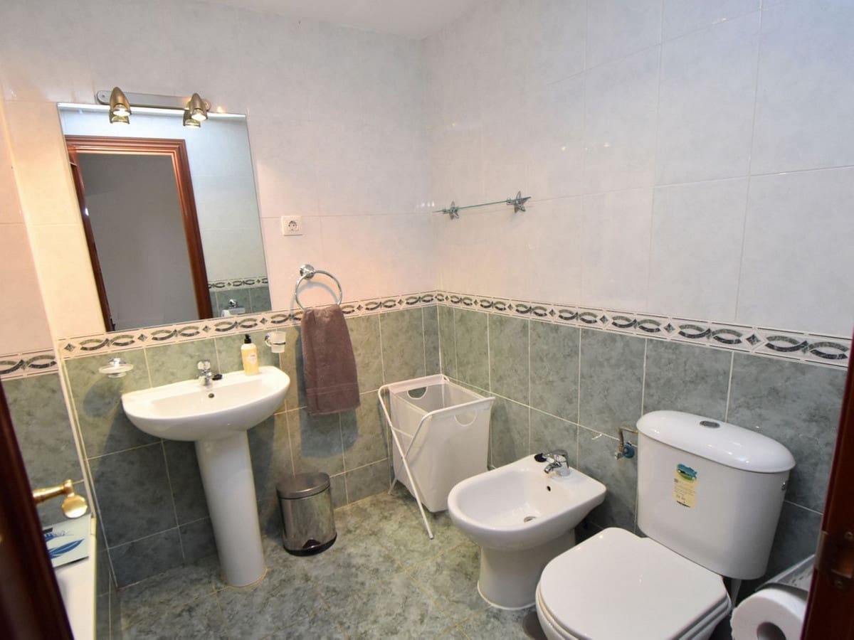 2 slaapkamer Appartement te koop in Riviera del Sol met zwembad garage - € 269.000 (Ref: 10145457)