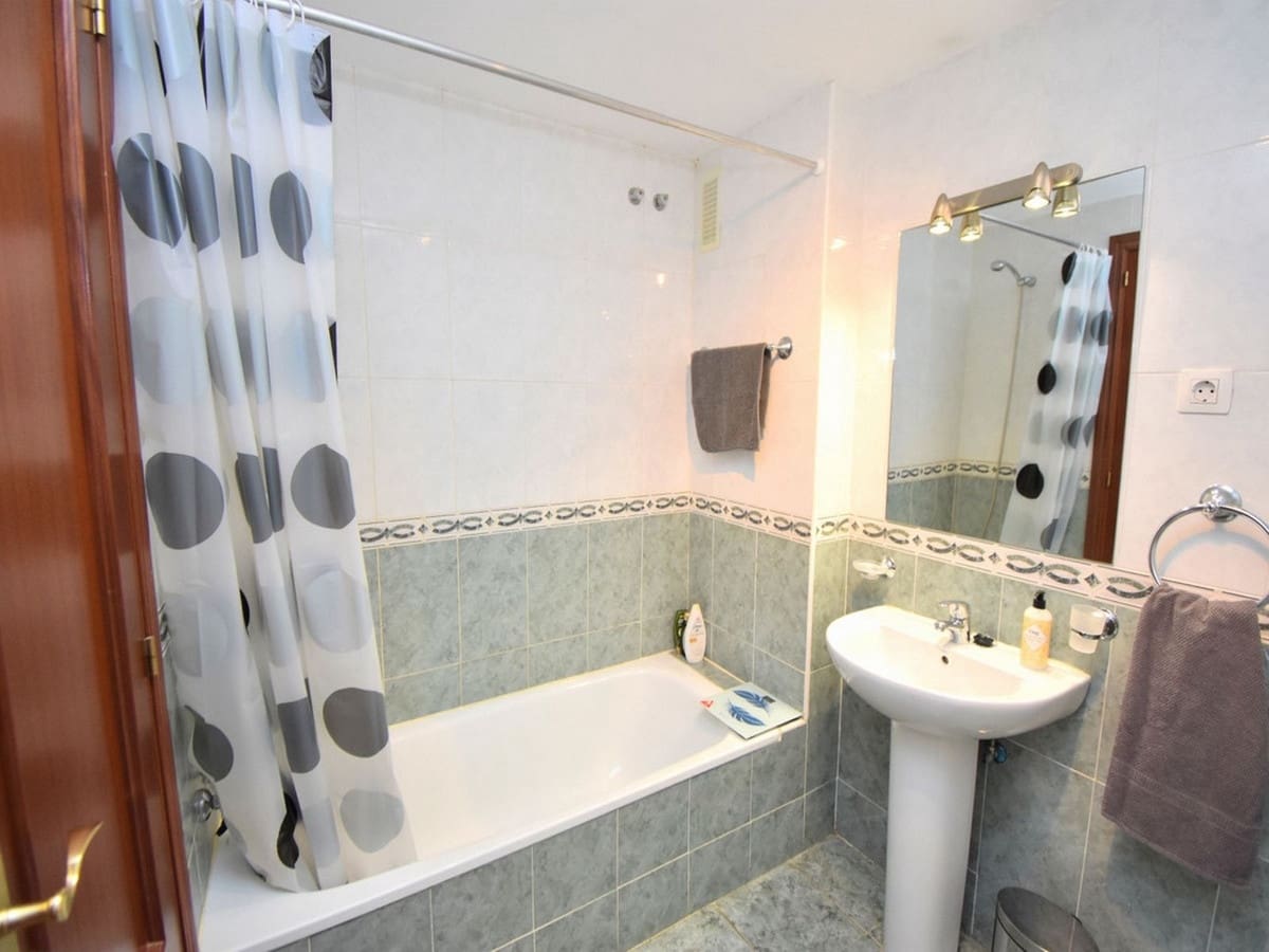 2 slaapkamer Appartement te koop in Riviera del Sol met zwembad garage - € 269.000 (Ref: 10145457)