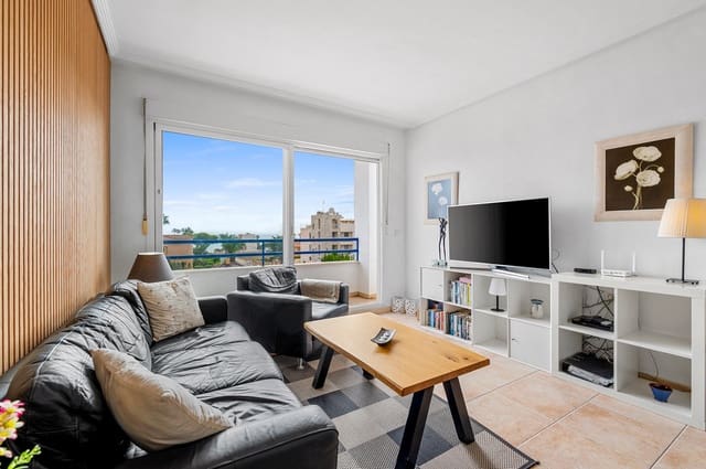 Apartamento de 3 habitaciones en La Veleta, Torrevieja en venta con piscina garaje - 385.000 € (Ref: 10145465)