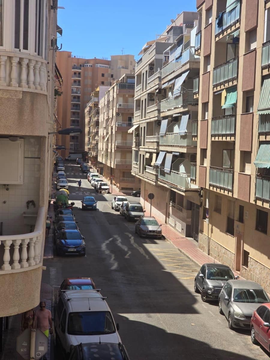 2 makuuhuone Huoneisto myytävänä paikassa Torrevieja - 180 000 € (Ref: 10145467)