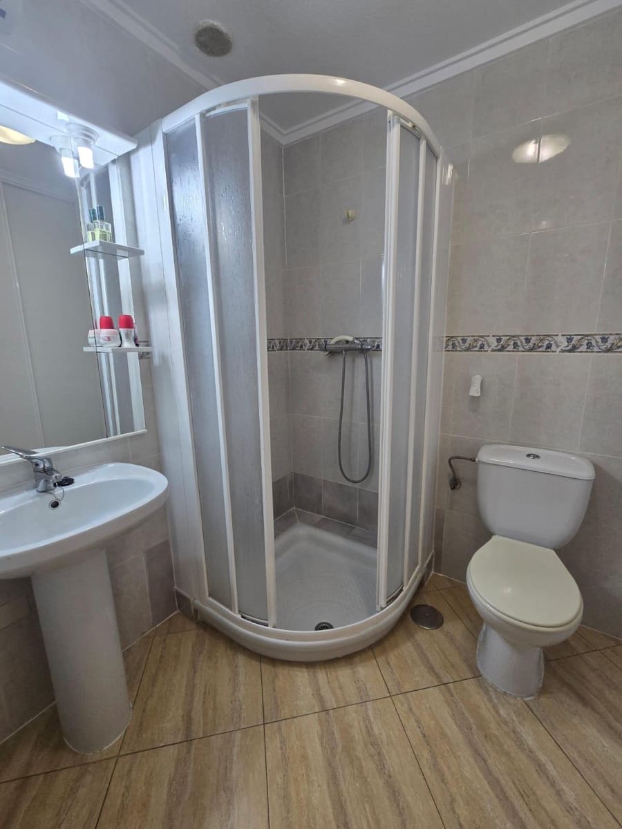 2 makuuhuone Huoneisto myytävänä paikassa Torrevieja - 180 000 € (Ref: 10145467)