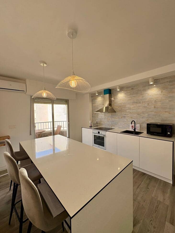 3 bedroom Apartment for sale in Torrevieja - € 240,000 (Ref: 10145469)