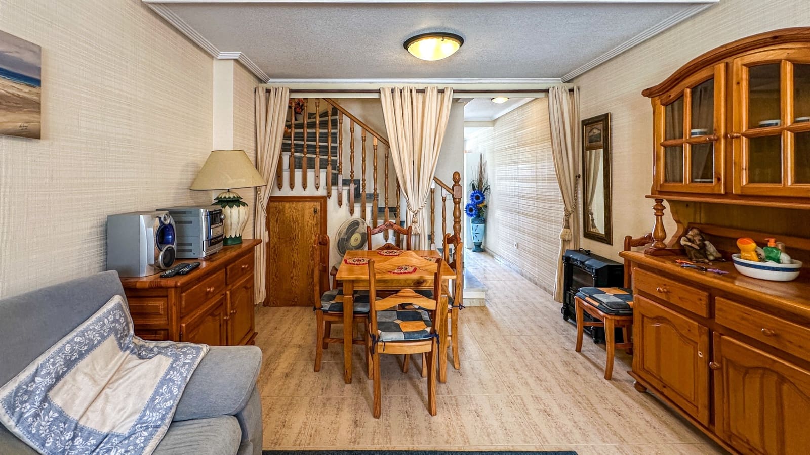 2 Zimmer Haus zu verkaufen in Orihuela Costa mit Pool Garage - 180.000 € (Ref: 10145475)