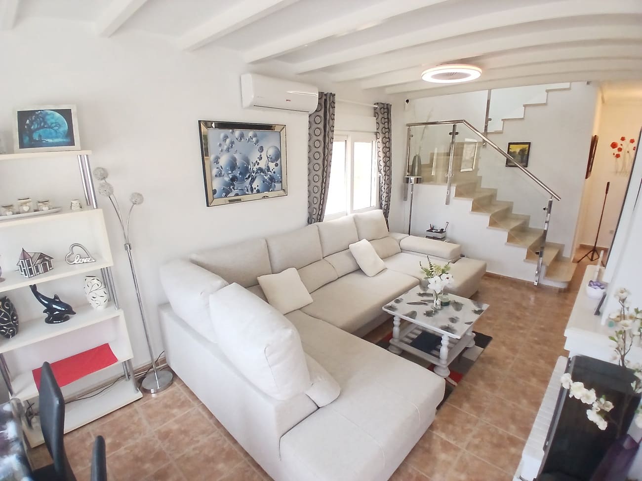 3 bedroom Villa for sale in Villamartin with pool garage - € 299,950 (Ref: 10145488)