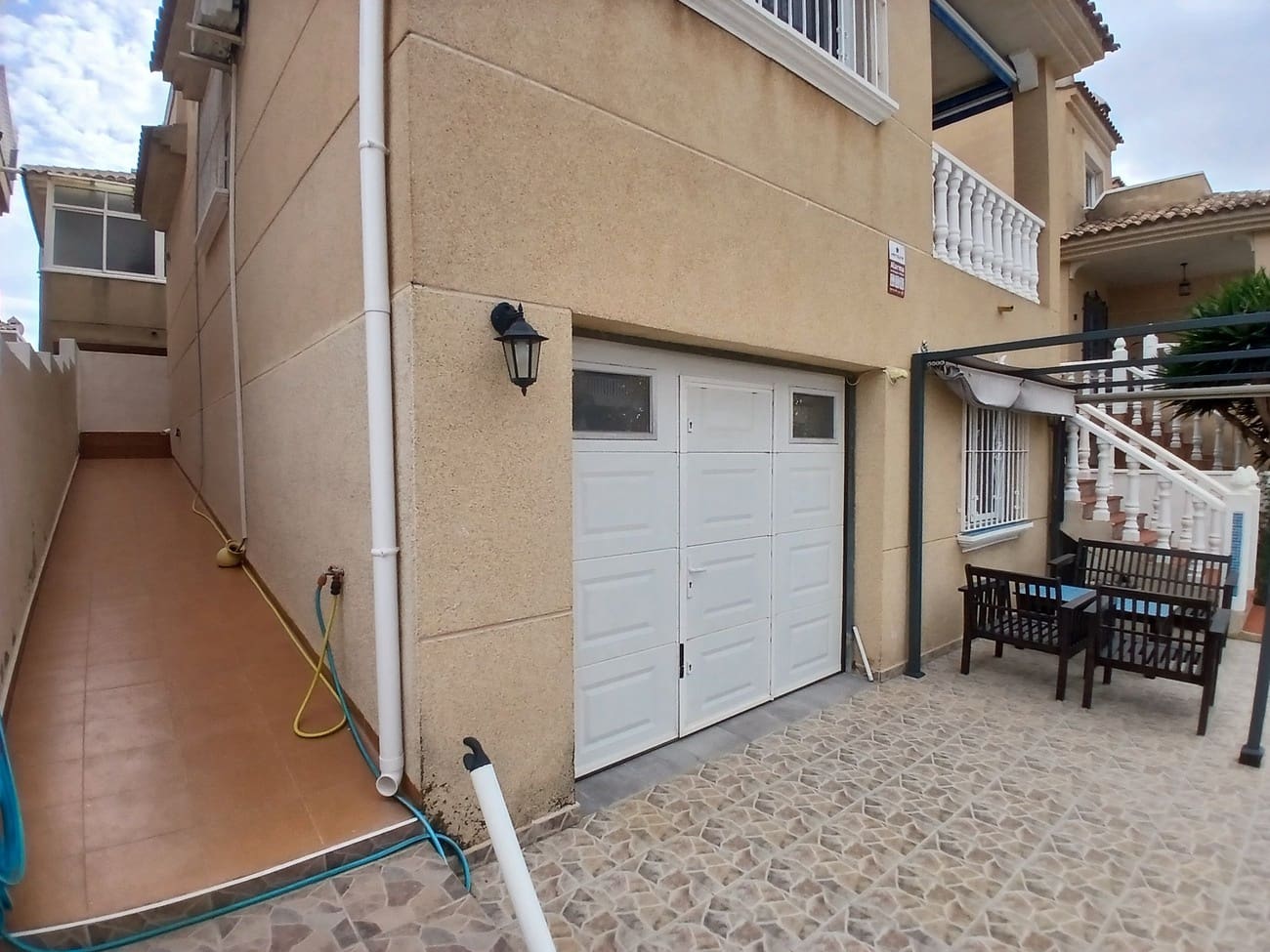 3 bedroom Villa for sale in Villamartin with pool garage - € 299,950 (Ref: 10145488)