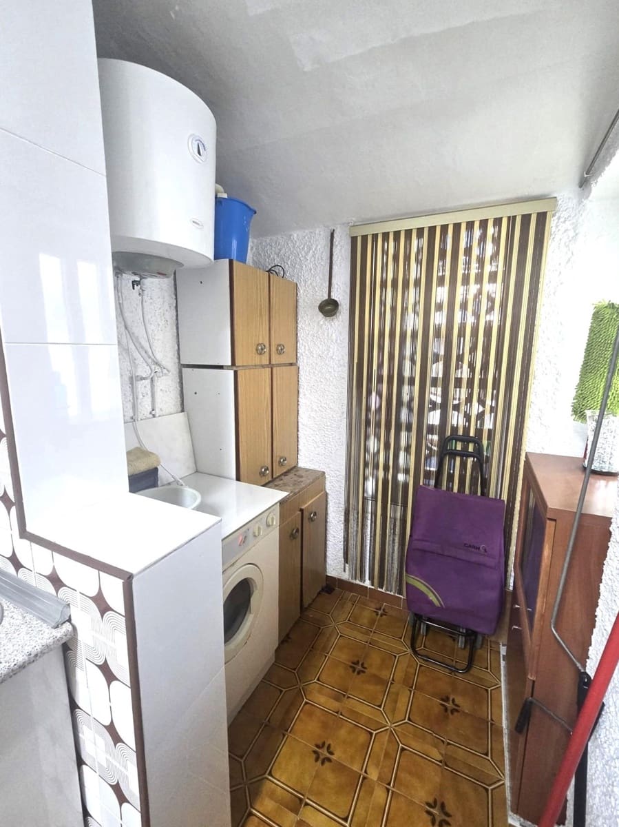 2 quarto Apartamento para venda em Torrevieja com piscina - 160 000 € (Ref: 10148066)