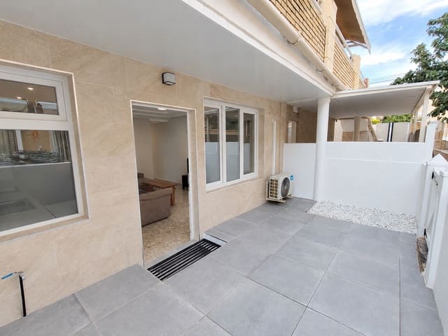 2 chambre Appartement à vendre à Los Europeos, Torrevieja avec garage - 239 995 € (Ref: 10148074)