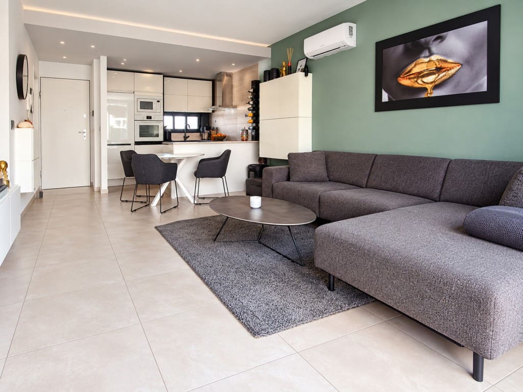 3 sypialnia Apartament na sprzedaż w El Raso z basenem garażem - 309 750 € (Ref: 10148475)
