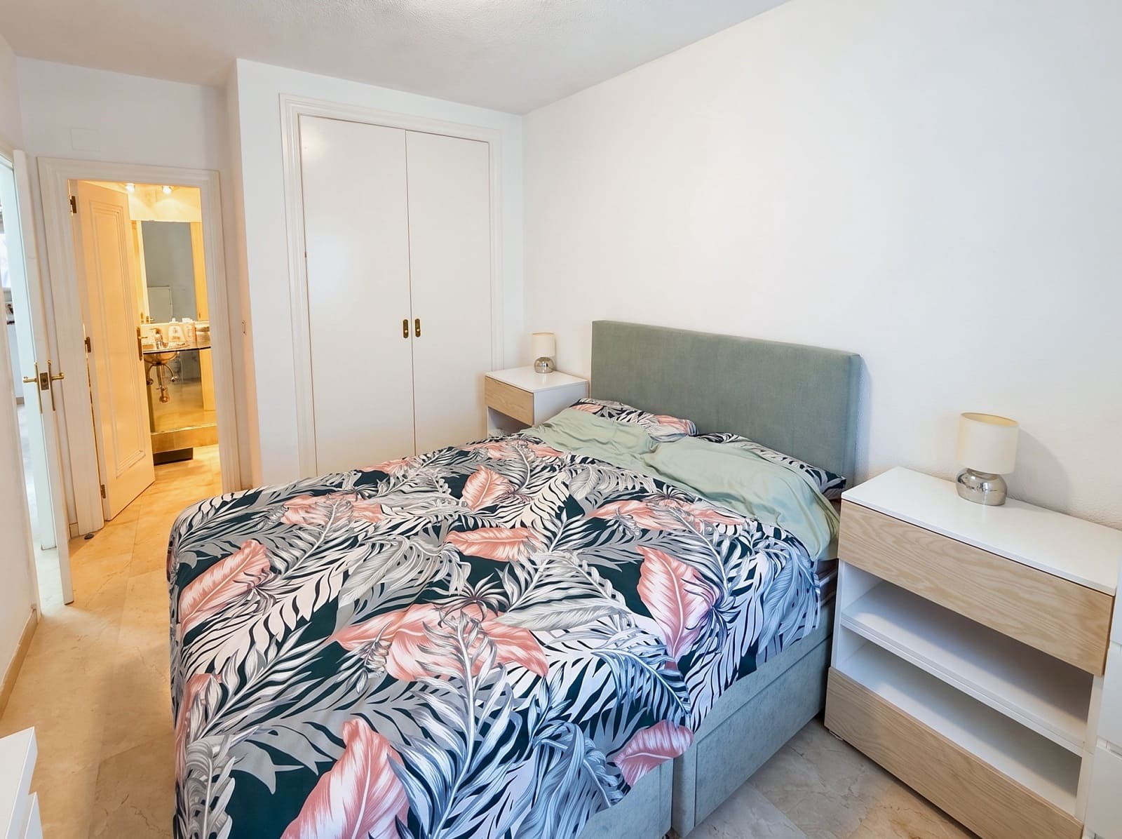 4 makuuhuone Omakotitalo myytävänä paikassa Orihuela Costa mukana uima-altaan 
autotalli - 255 000 € (Ref: 10150287)