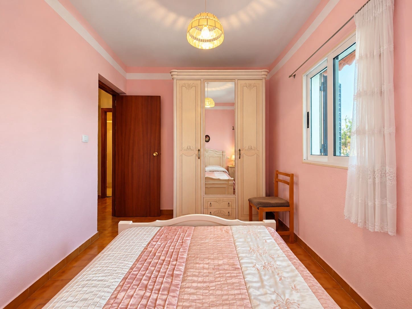 5 soverom Hus til salgs i Torrevieja med svømmebasseng garasje - € 350 000 (Ref: 10154831)