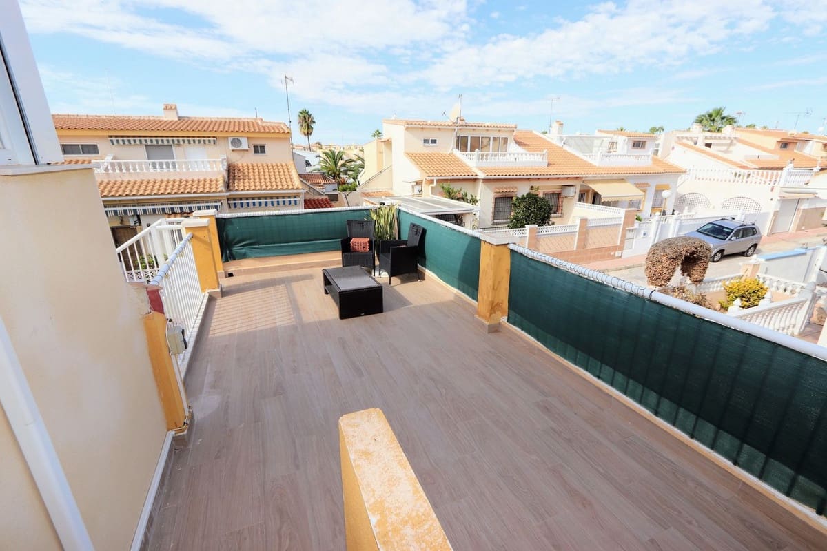 3 soverom Kjedet enebolig til salgs i La Florida - € 229 000 (Ref: 10154838)