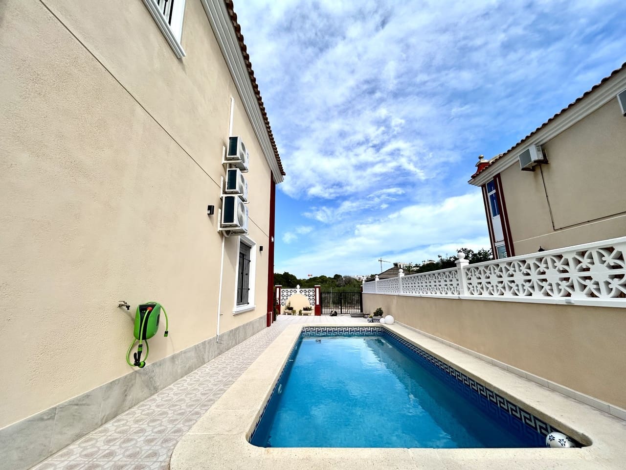 3 camera da letto Casa in vendita in Dehesa de Campoamor con piscina garage - 345.000 € (Rif: 10155900)