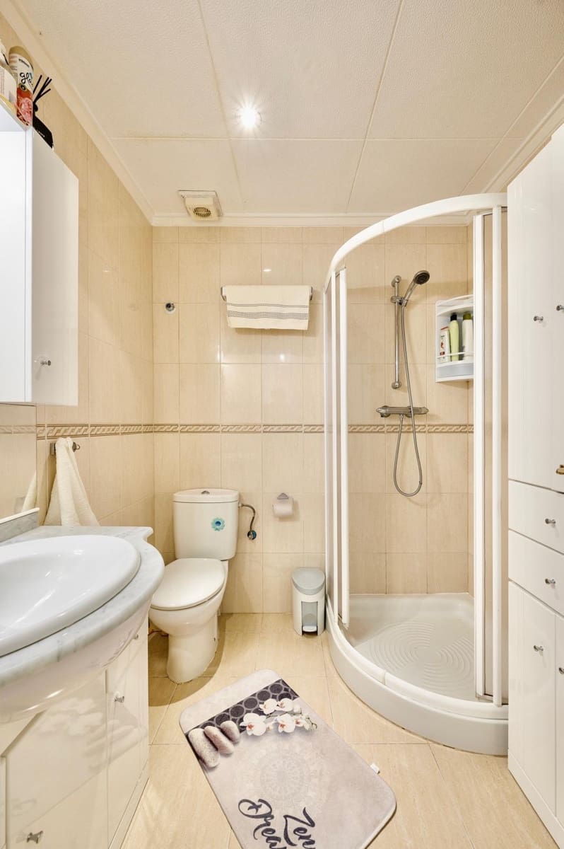 3 quarto Casa em Banda para venda em Torrevieja com garagem - 199 000 € (Ref: 10157598)
