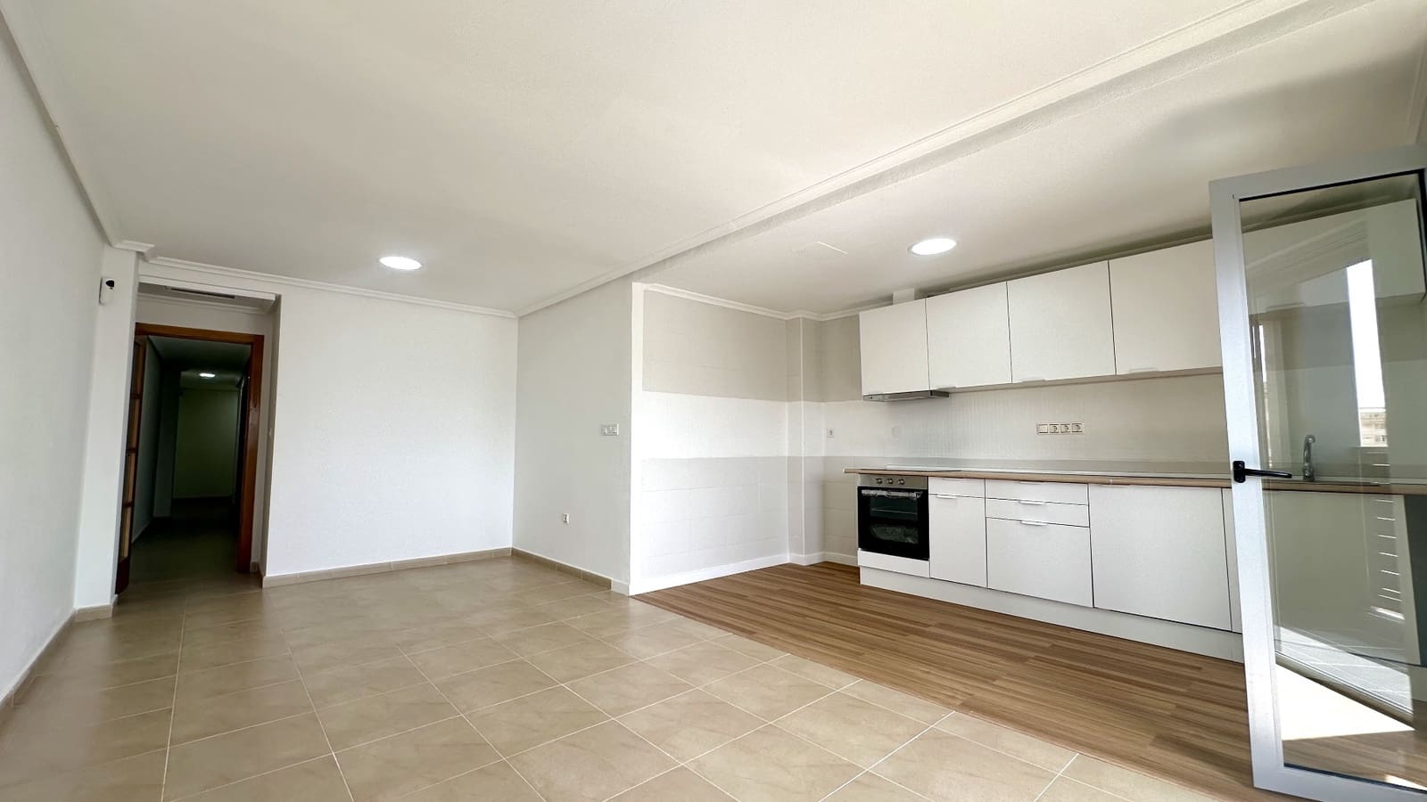 3 soverom Leilighet til salgs i Torrevieja - € 167 000 (Ref: 10157599)