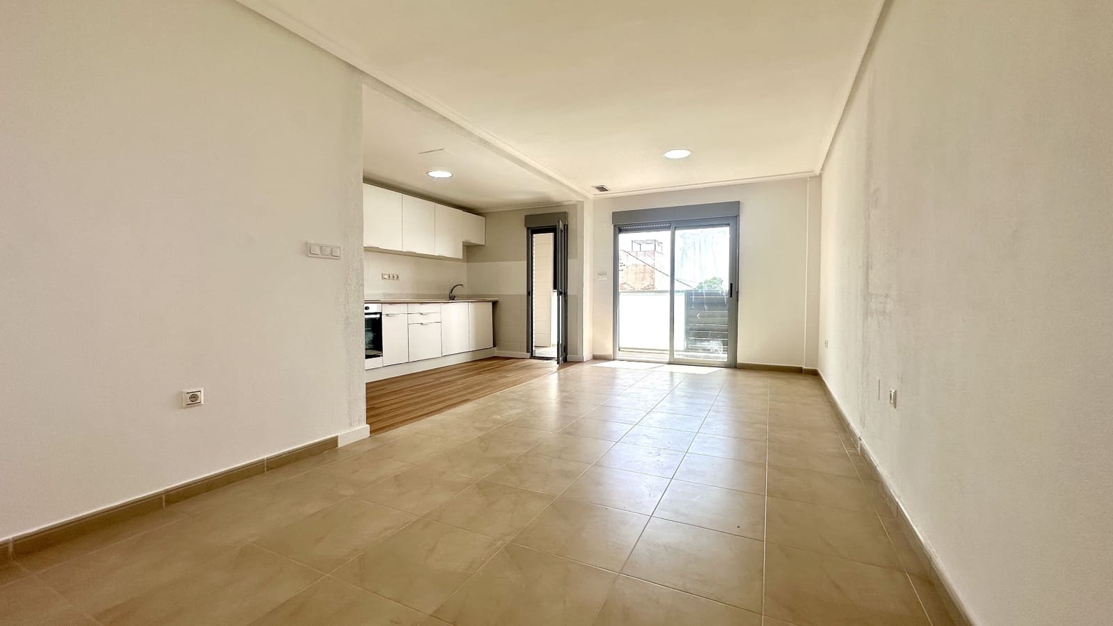 3 soverom Leilighet til salgs i Torrevieja - € 167 000 (Ref: 10157599)