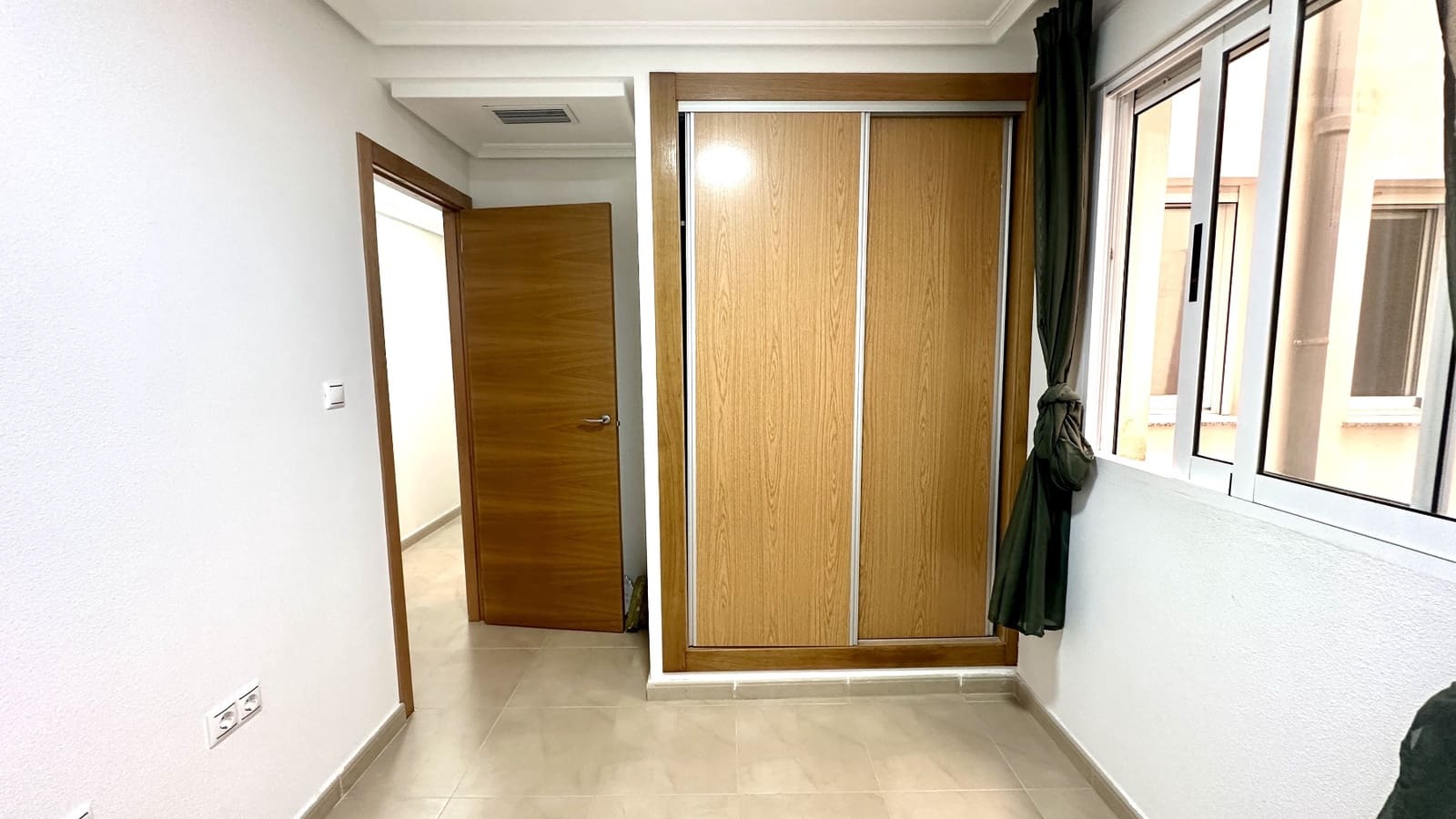 3 soverom Leilighet til salgs i Torrevieja - € 167 000 (Ref: 10157599)