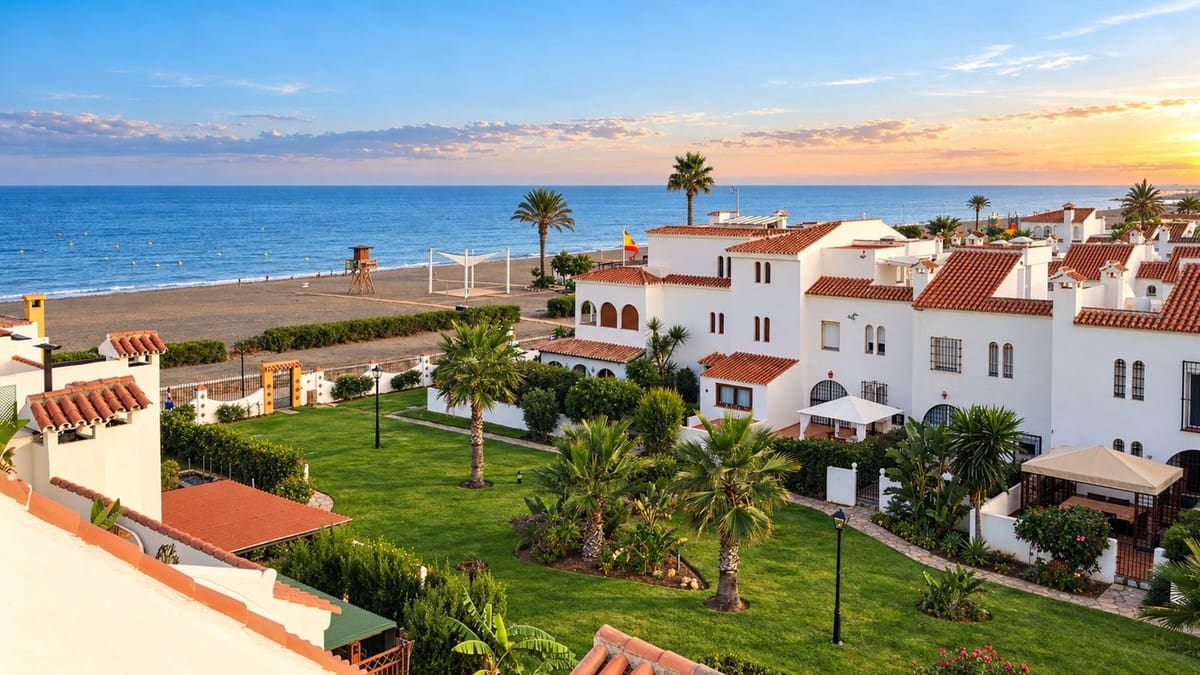 4 bedroom Townhouse for sale in Bahia de Casares - € 845,000 (Ref: 10159153)