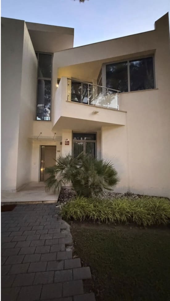 5 slaapkamer Villa te koop in Marbella met zwembad garage - € 3.300.000 (Ref: 10159155)