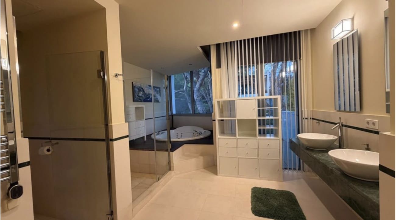 5 slaapkamer Villa te koop in Marbella met zwembad garage - € 3.300.000 (Ref: 10159155)
