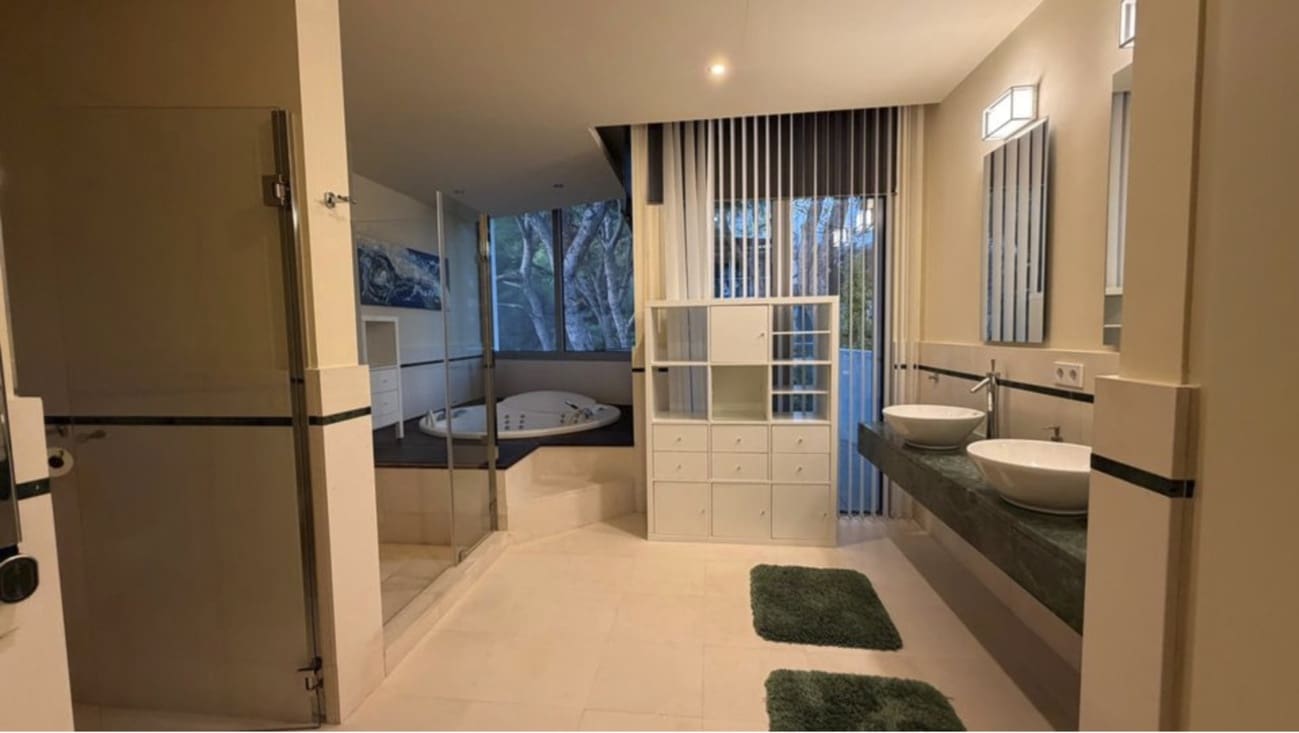 5 slaapkamer Villa te koop in Marbella met zwembad garage - € 3.300.000 (Ref: 10159155)