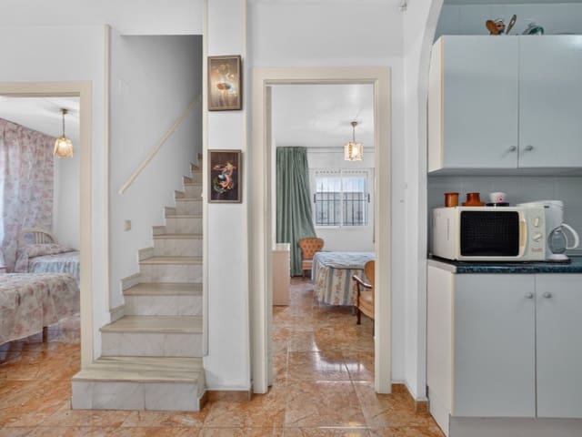 3 soveværelse Byhus til salg i El Chaparral - La Siesta - La Torreta, Torrevieja med swimmingpool - € 184.000 (Ref: 10159156)