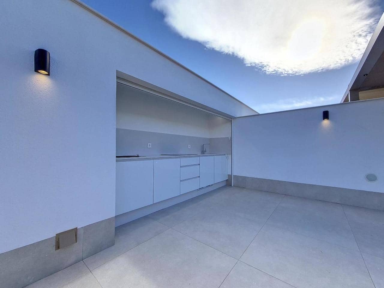 3 bedroom Apartment for sale in San Pedro del Pinatar with garage - € 345,000 (Ref: 10159169)