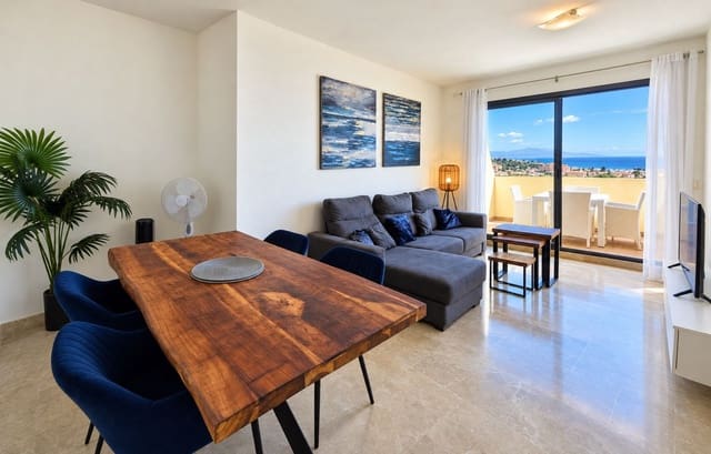 Apartamento de 2 habitaciones en La Duquesa / Puerto de la Duquesa, Manilva en venta con piscina garaje - 259.000 € (Ref: 10159989)