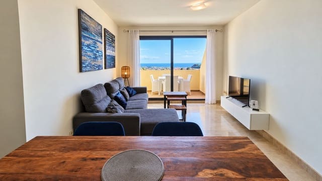 Apartamento de 2 habitaciones en La Duquesa / Puerto de la Duquesa, Manilva en venta con piscina garaje - 259.000 € (Ref: 10159989)