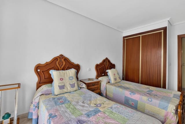 3 soverom Leilighet til salgs i Puerto Deportivo, Torrevieja - € 189 000 (Ref: 10161102)