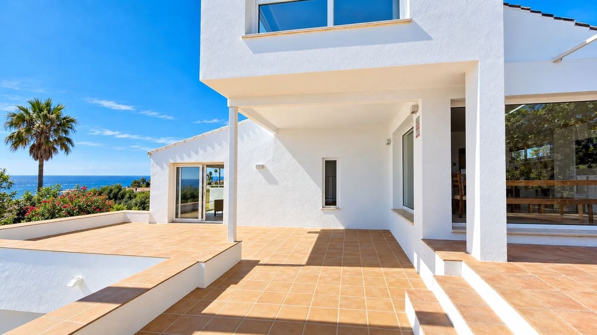 5 chambre Villa/Maison à vendre à Estepona avec piscine - 1 950 000 € (Ref: 10161930)