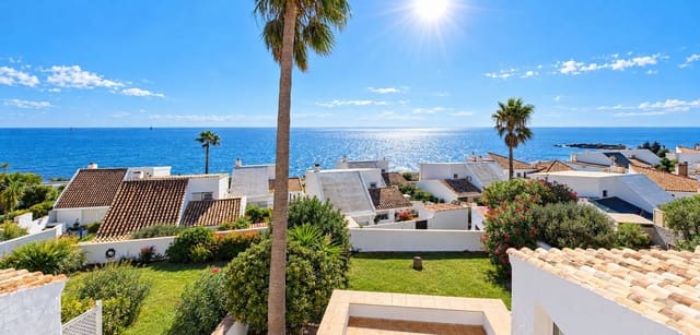 5 chambre Villa/Maison à vendre à Zona Calvario, Estepona avec piscine - 1 950 000 € (Ref: 10161930)