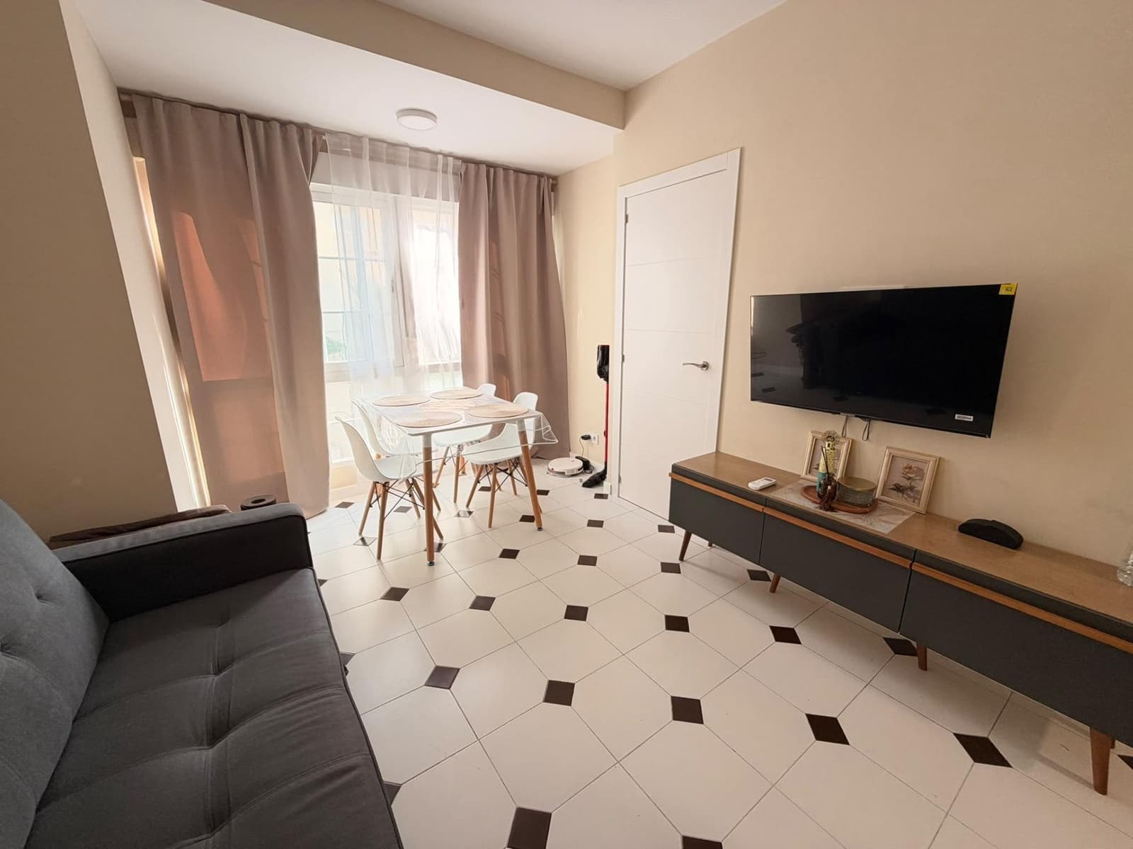 3 soveværelse Lejlighed til salg i Torrevieja - € 175.000 (Ref: 10161931)