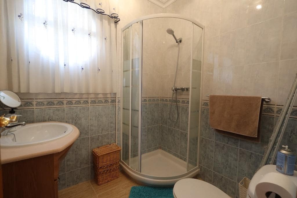 3 chambre Villa/Maison à vendre à Orihuela Costa avec piscine garage - 360 000 € (Ref: 10162226)