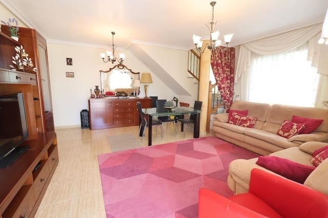 3 chambre Villa/Maison à vendre à Blue Lagoon avec piscine garage - 360 000 € (Ref: 10162226)