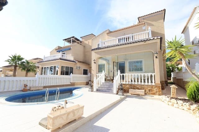 3 chambre Villa/Maison à vendre à Blue Lagoon avec piscine garage - 360 000 € (Ref: 10162226)