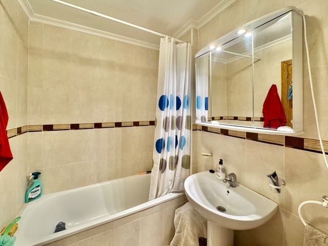 2 soveværelse Lejlighed til salg i La Florida, Orihuela med swimmingpool - € 190.000 (Ref: 10162871)