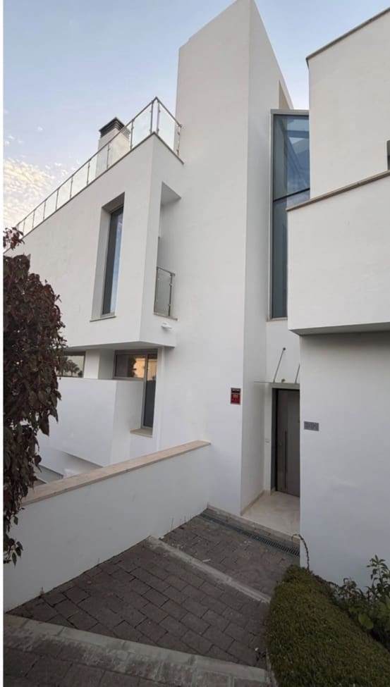 4 chambre Villa/Maison à vendre à Marbella - 3 000 000 € (Ref: 10164843)