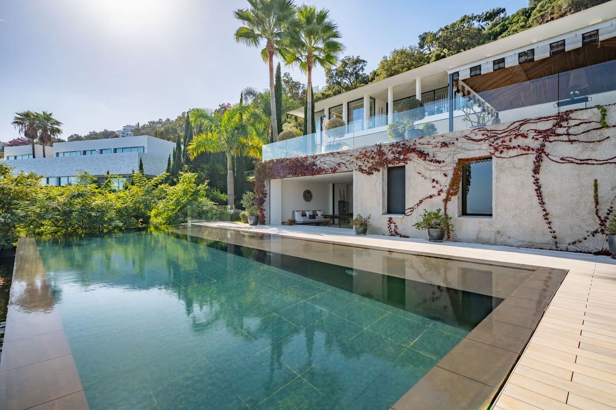 6 soverom Villa til salgs i La Mairena med svømmebasseng garasje - € 3 495 000 (Ref: 10164844)